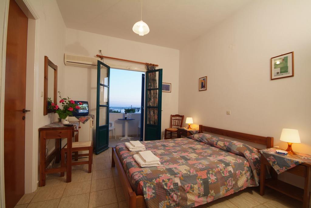 Apostolis Studios Alikí Habitación foto