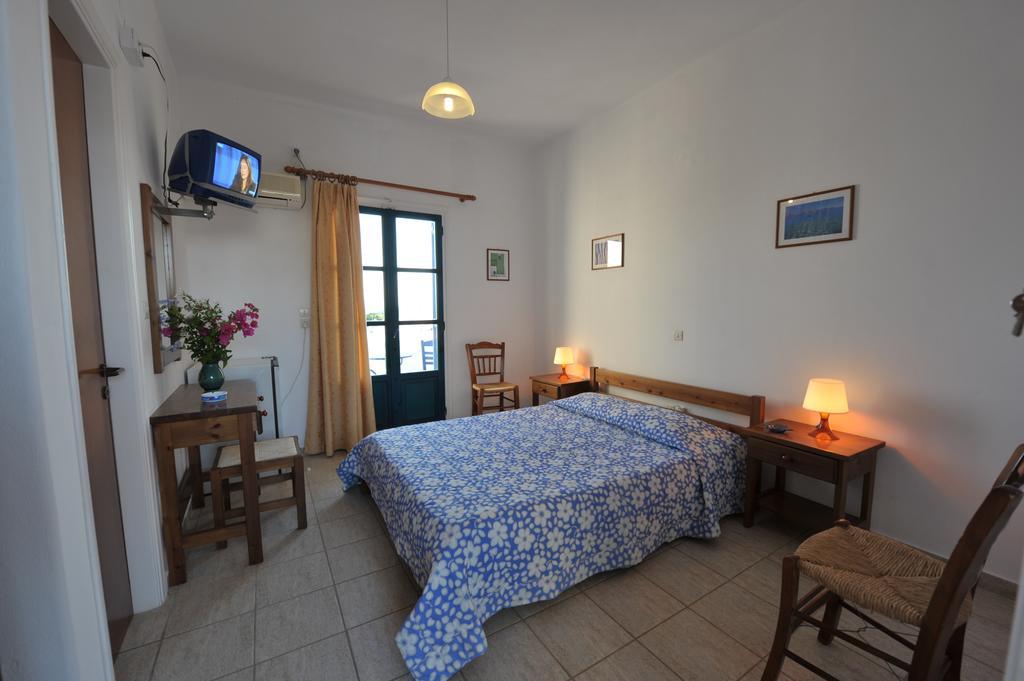 Apostolis Studios Alikí Habitación foto