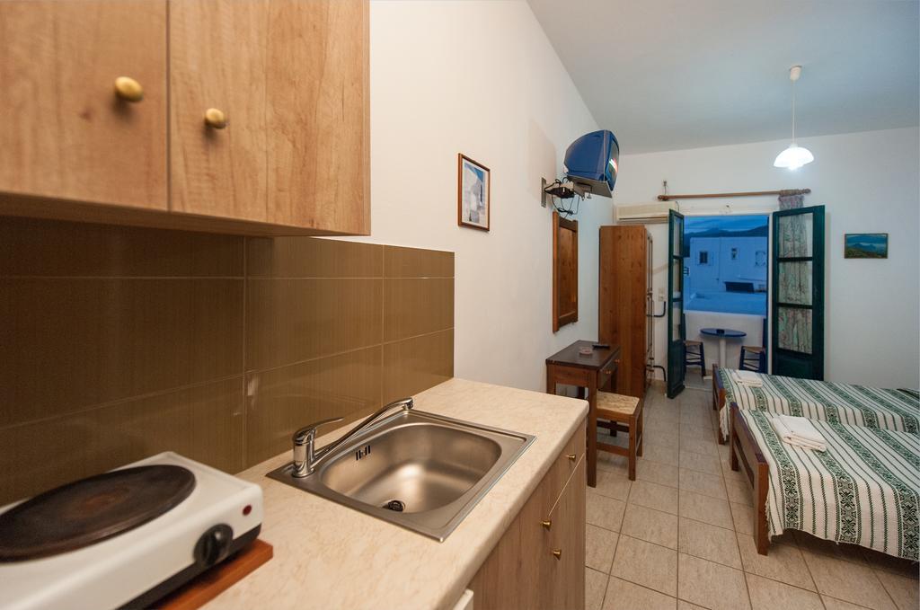 Apostolis Studios Alikí Habitación foto