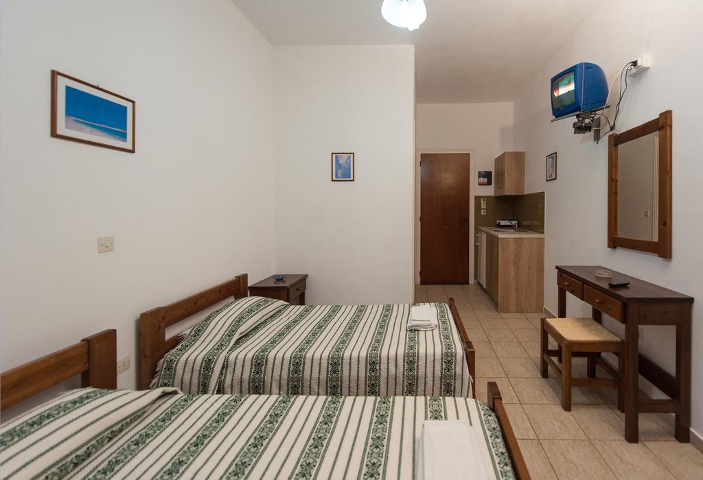 Apostolis Studios Alikí Habitación foto